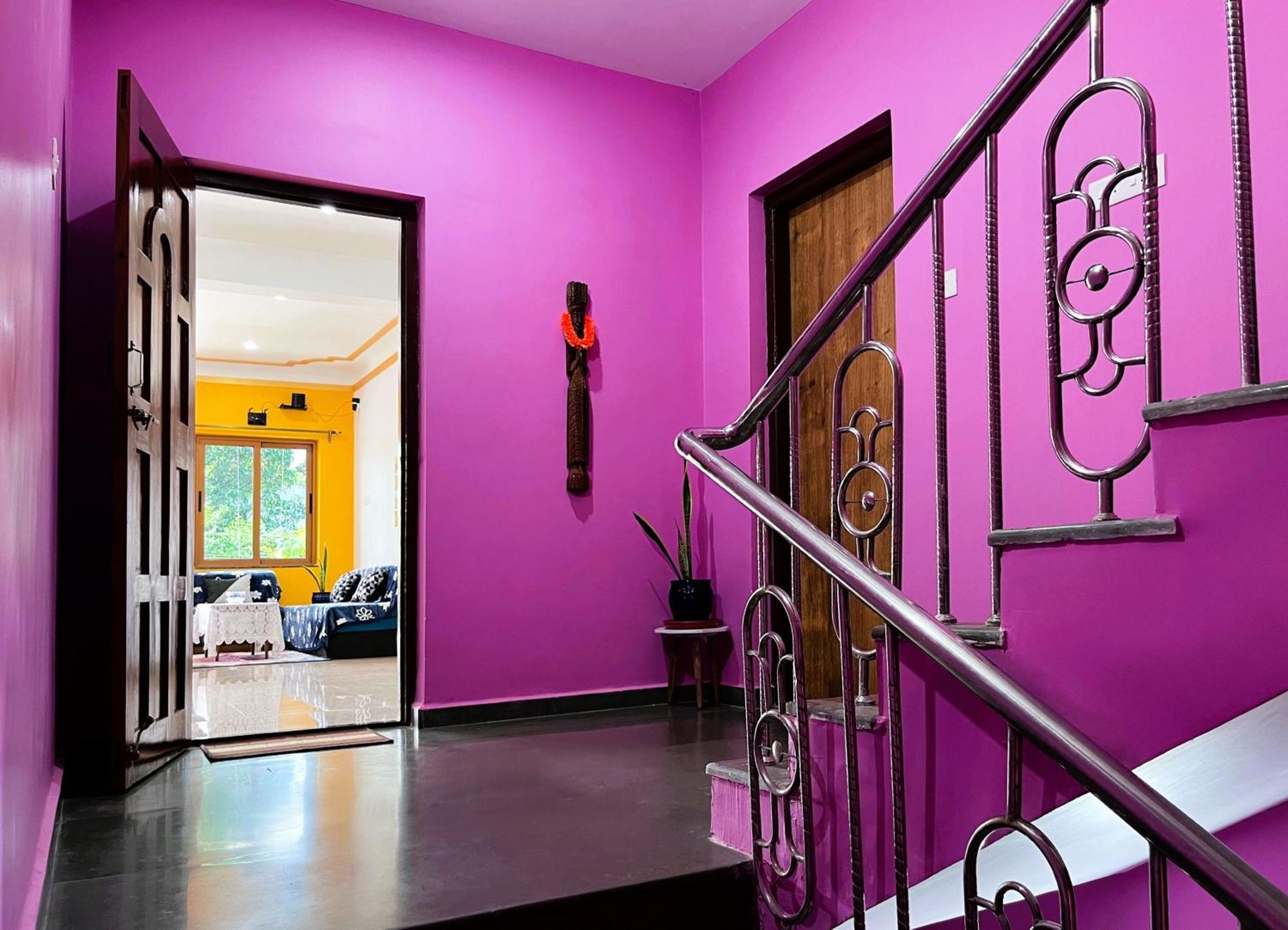 Happy Moon Homestay Aldona Exterior photo